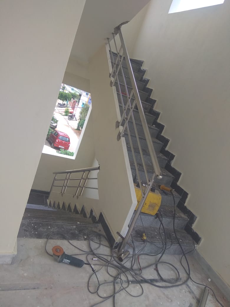 Interior staircase railing fabrication